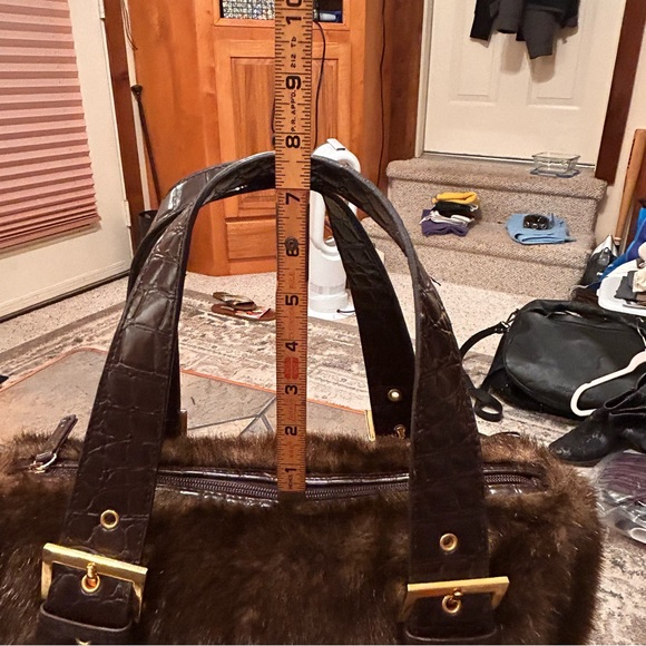 Pritzi Brown Faux Fur Women’s VINTAGE Handbag - Picture 14 of 16